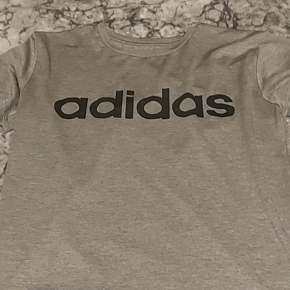 Kids adidas shirt